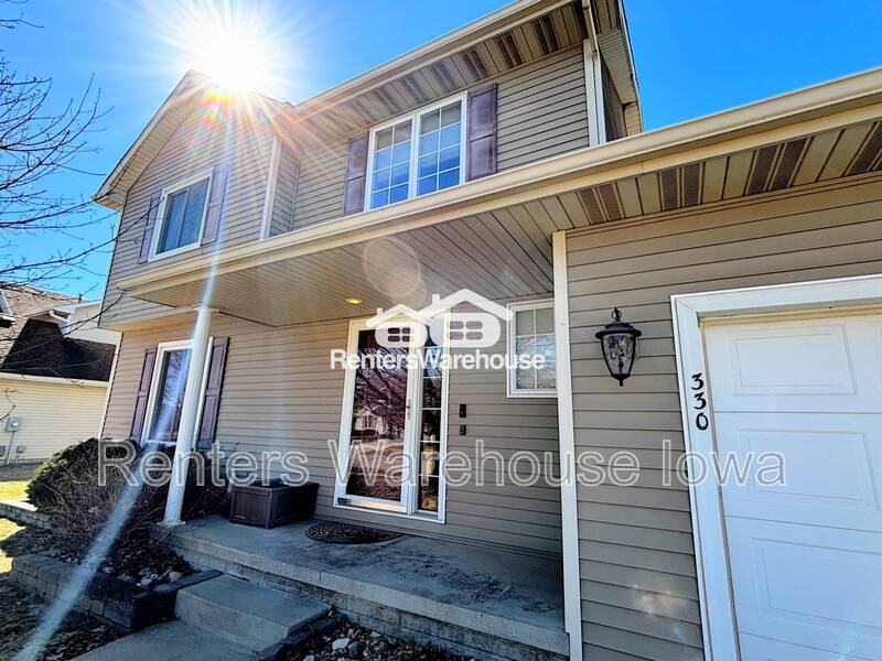 330 Ne Cardinal Ln - Photo 2 of 32