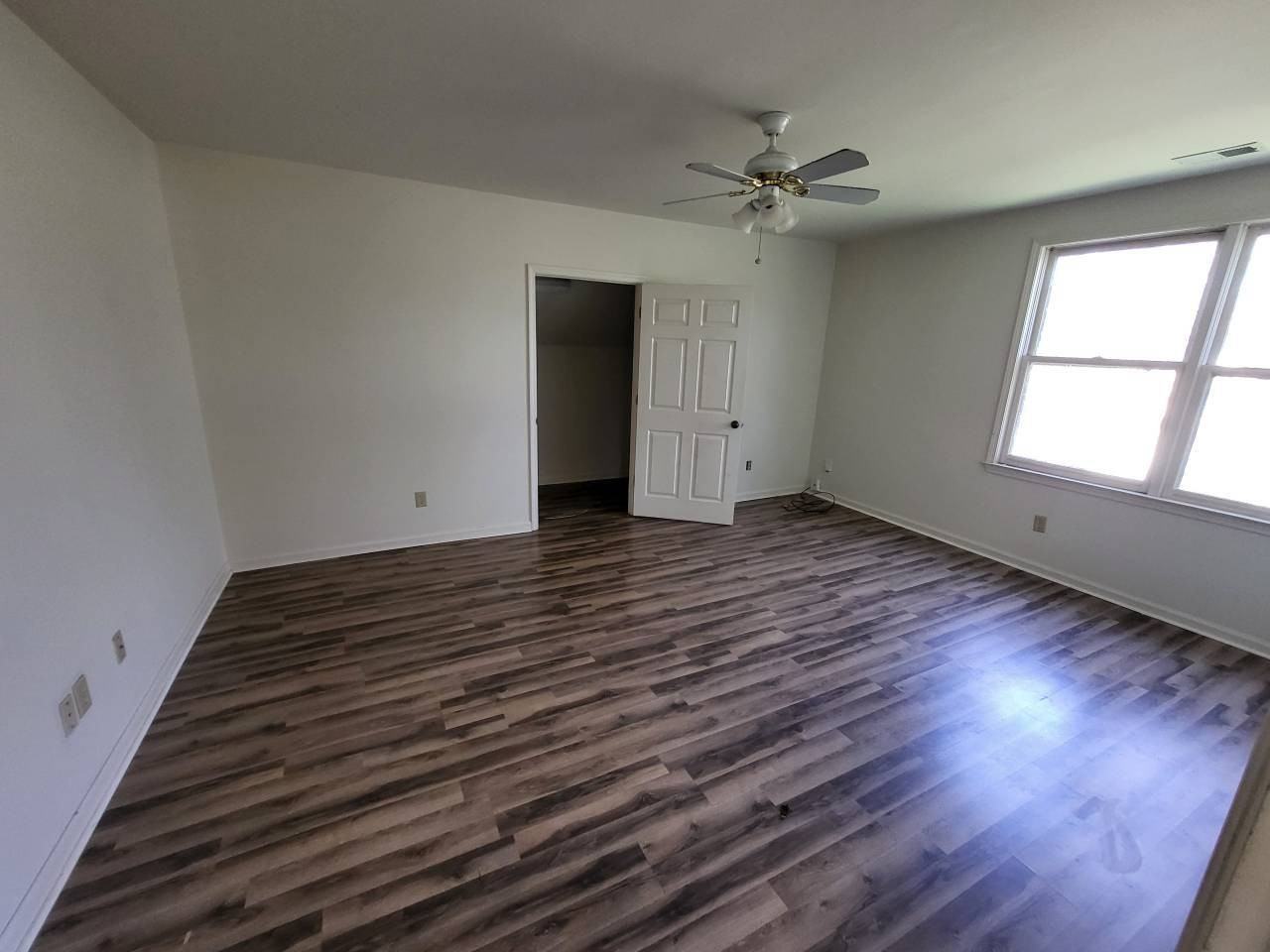 272 Cumberland Circle - Photo 6 of 10