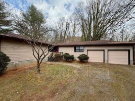 featured image of 131 Upper Grassy Branch Rd