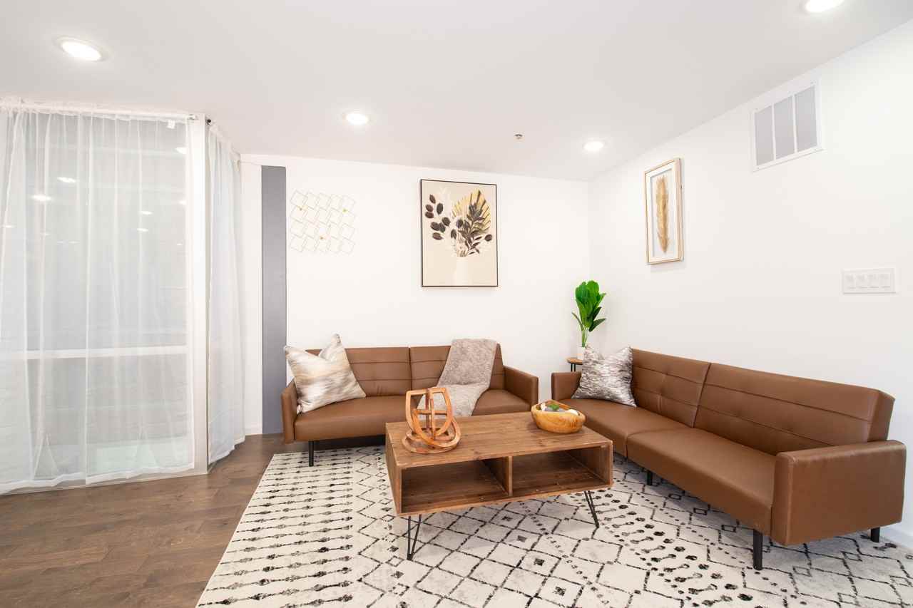 2059 Germantown Avenue - Photo 4 of 29