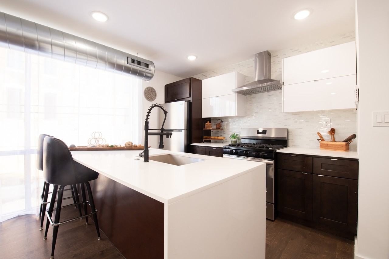 2059 Germantown Avenue - Photo 6 of 29