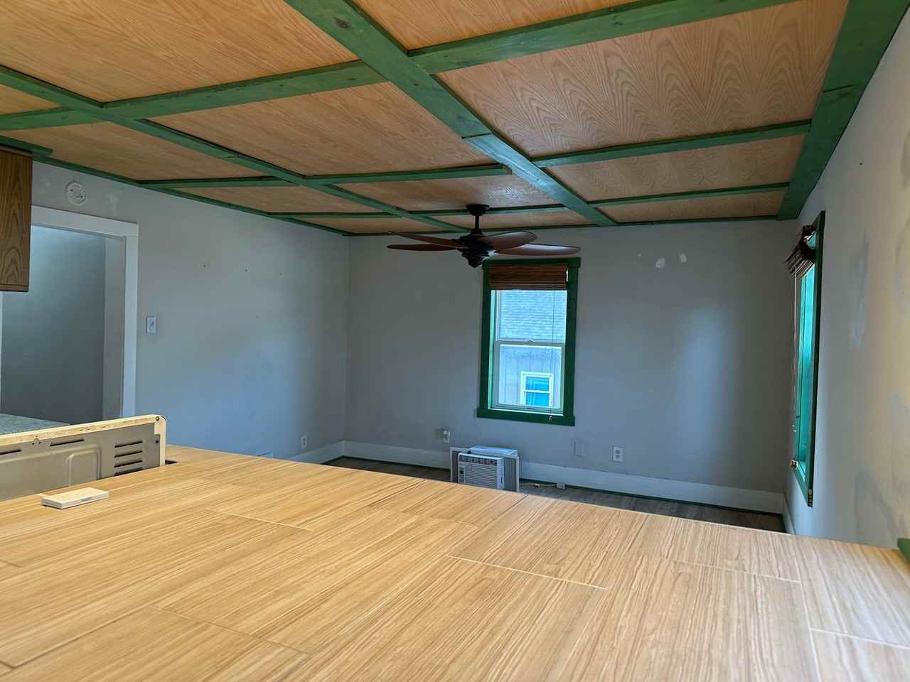 34 1/2 3rd St - Photo 4 of 20