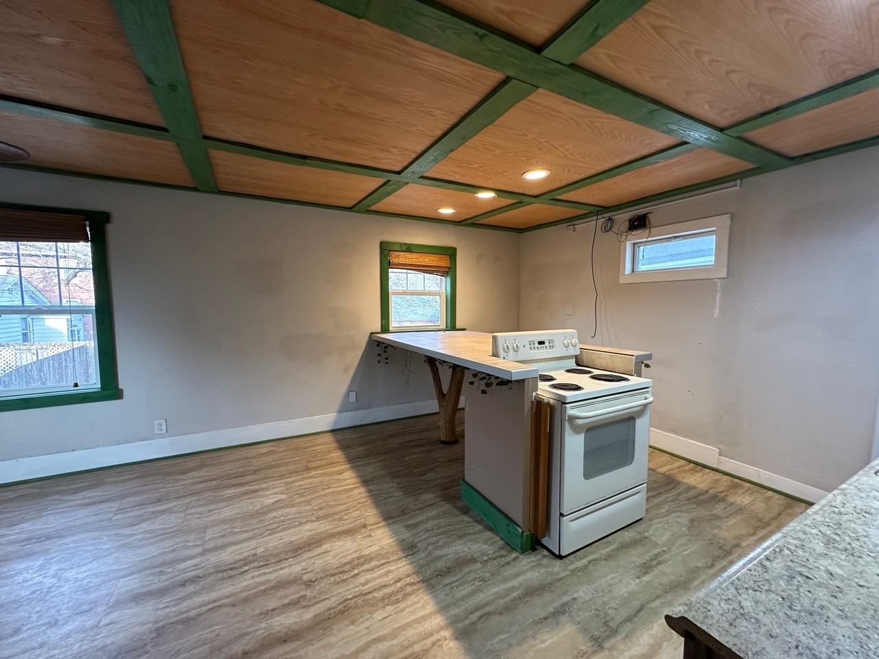 34 1/2 3rd St - Photo 7 of 20