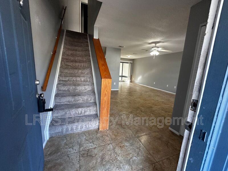 2706 Graduate Ct - Photo 2 of 36