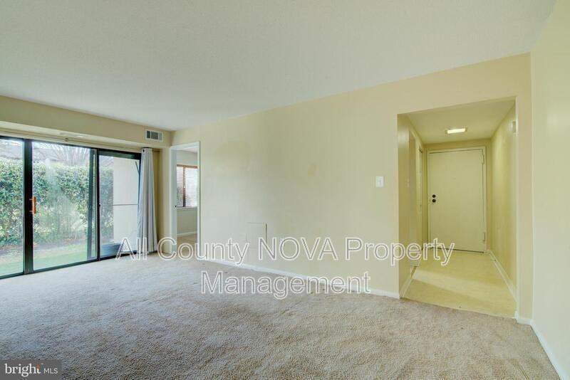 613 Center St #T2 - Photo 6 of 20