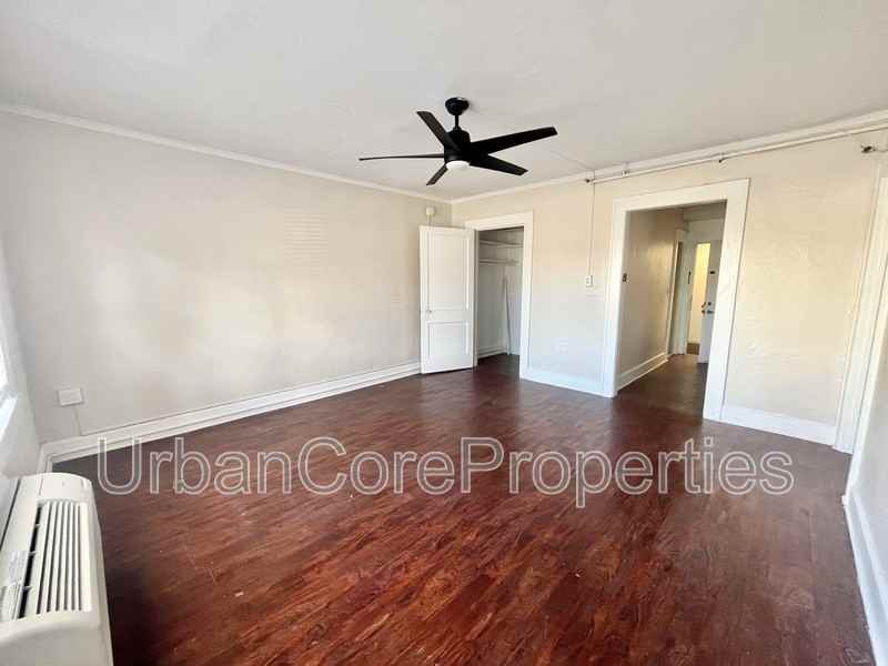 215 5th Ave N #308 - Photo 5 of 8