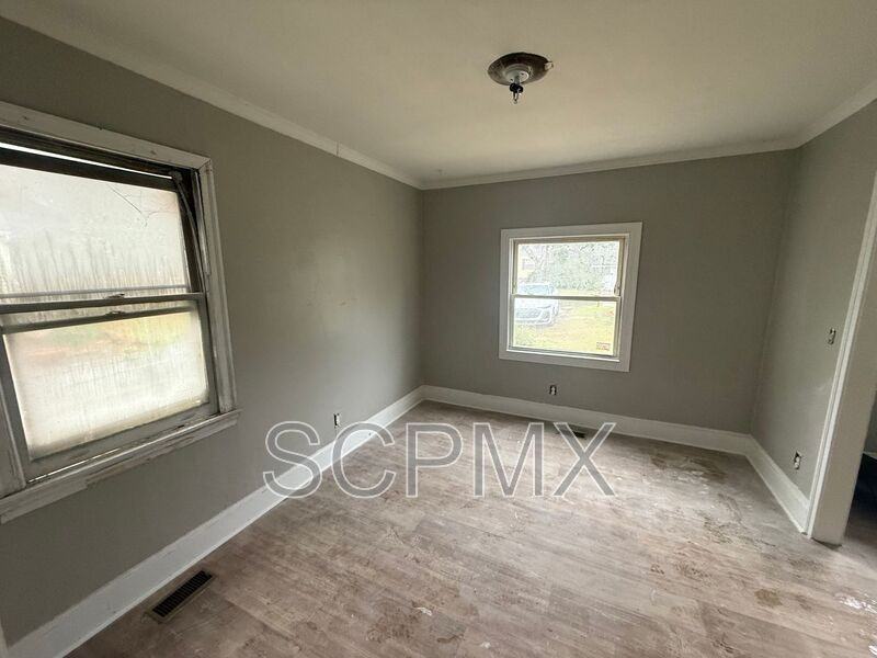 125 Carolina Ave - Photo 5 of 5