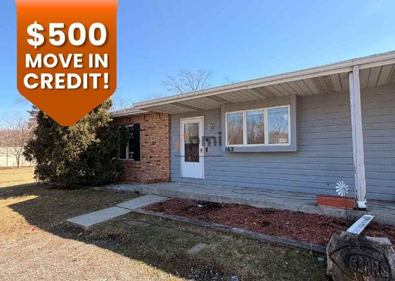 160 Meadows Cir #162