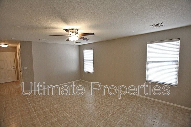 17674 W Maya Way - Photo 5 of 21