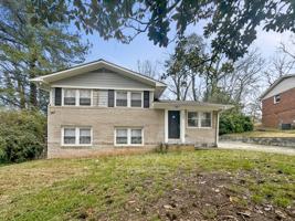 featured image of 440 Dartmouth Dr Sw