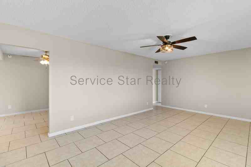 6302 W Monterey Way - Photo 4 of 24