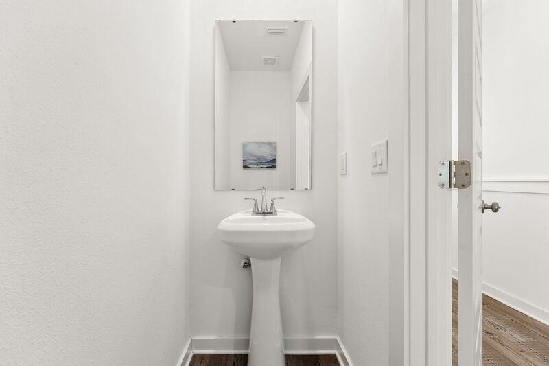 409 N Gay Ave - Photo 5 of 34