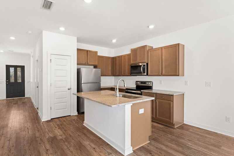 409 N Gay Ave - Photo 7 of 34