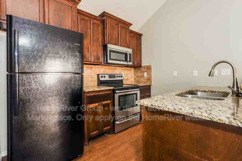 1729 Everglade Ct - Photo 6 of 20