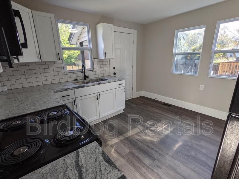 2735 Sutton Ave - Photo 7 of 21