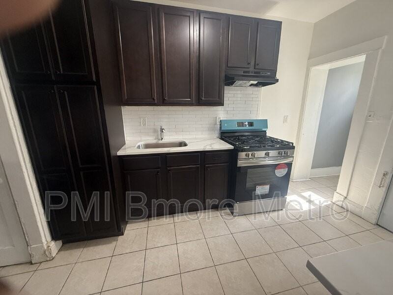 531 Willow Ave - Photo 5 of 13