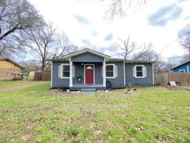 145 Gordon Dr - Photo 1 of 1