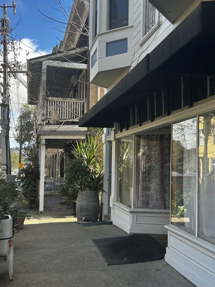 Canyon Lake Dr - Photo 2 of 9