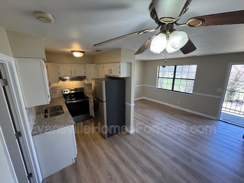 1638 Speaker Rd - Photo 4 of 13