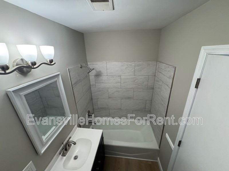 1638 Speaker Rd - Photo 7 of 13