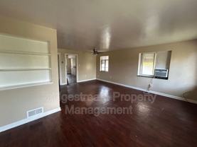 960 Sherwood Dr - Photo 1 of 1