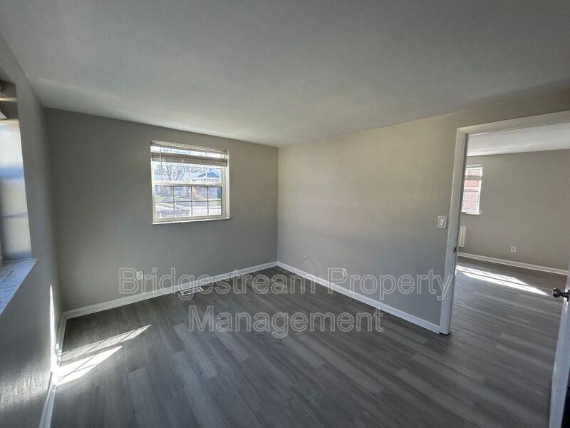 2605 Revere Ave #A - Photo 3 of 7