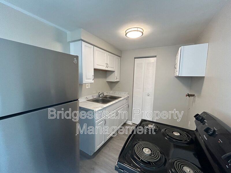 2605 Revere Ave #A - Photo 4 of 7