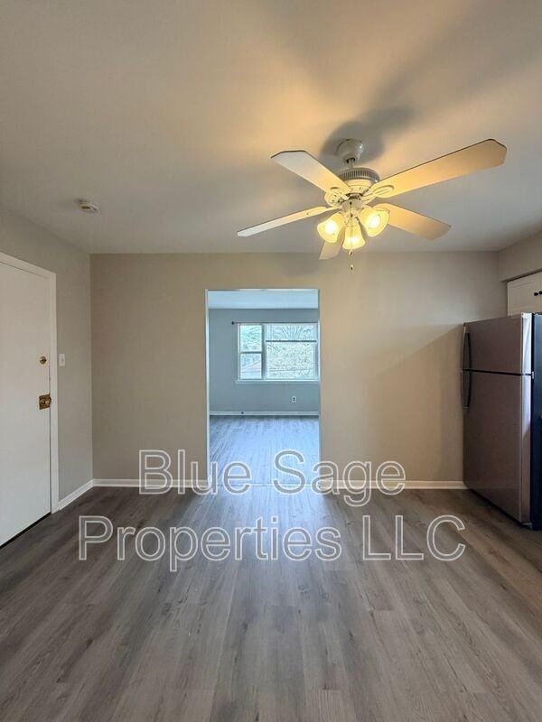 727 Clifton Ave #2 - Photo 6 of 21