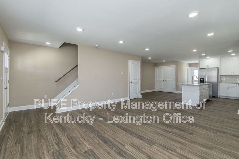 1058 Judah Bear Blvd - Photo 4 of 34