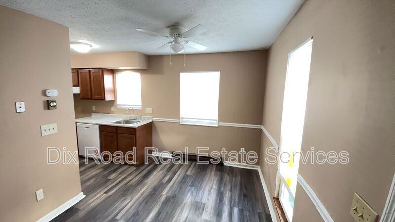 1107 Hunt Ave - Photo 7 of 21