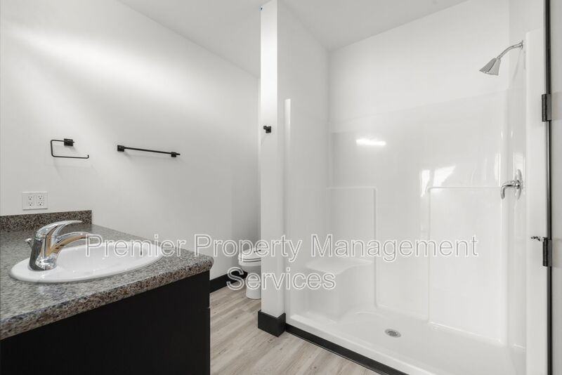 2310 1st Ave N #303 - Photo 4 of 29