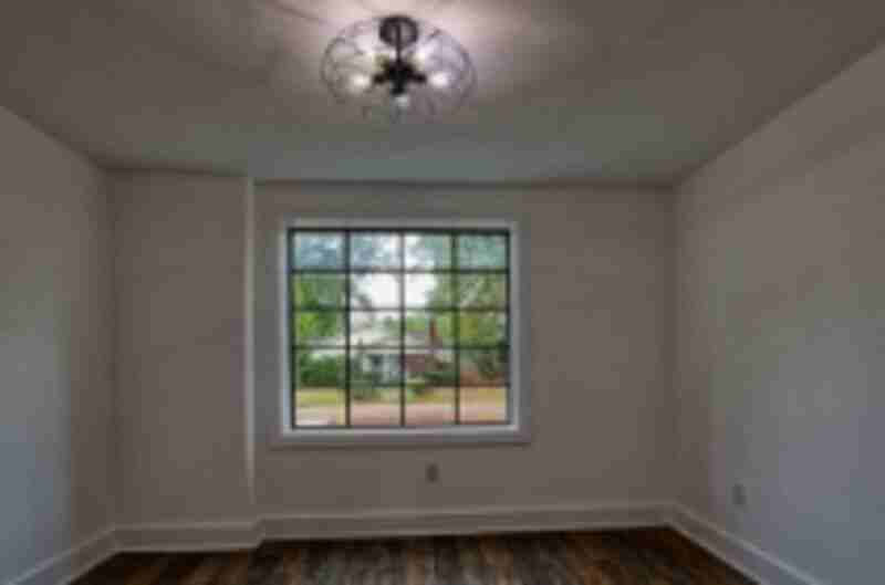 1122 Wellman Ave Ne #4 - Photo 3 of 9