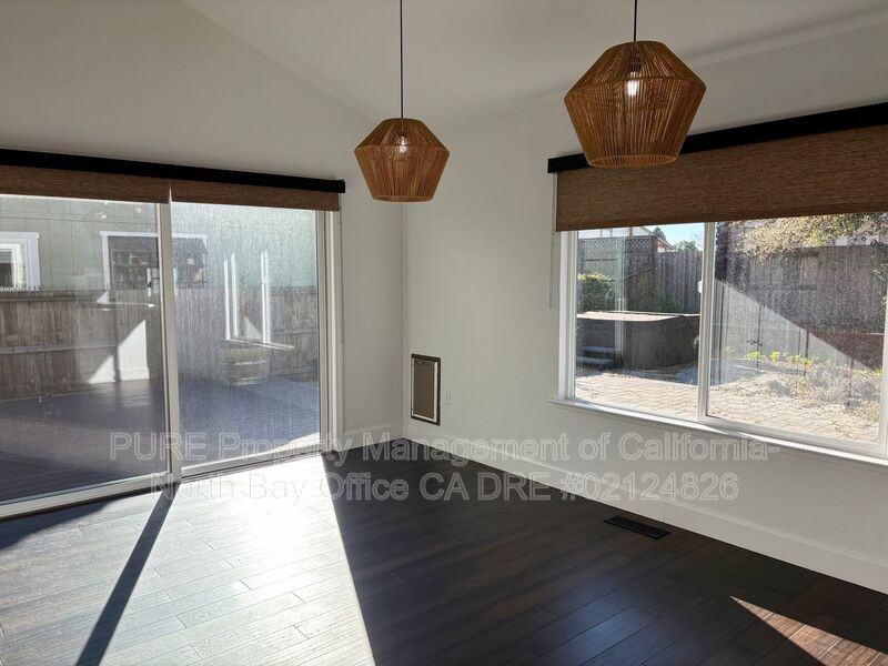 104 Banff Way - Photo 5 of 22