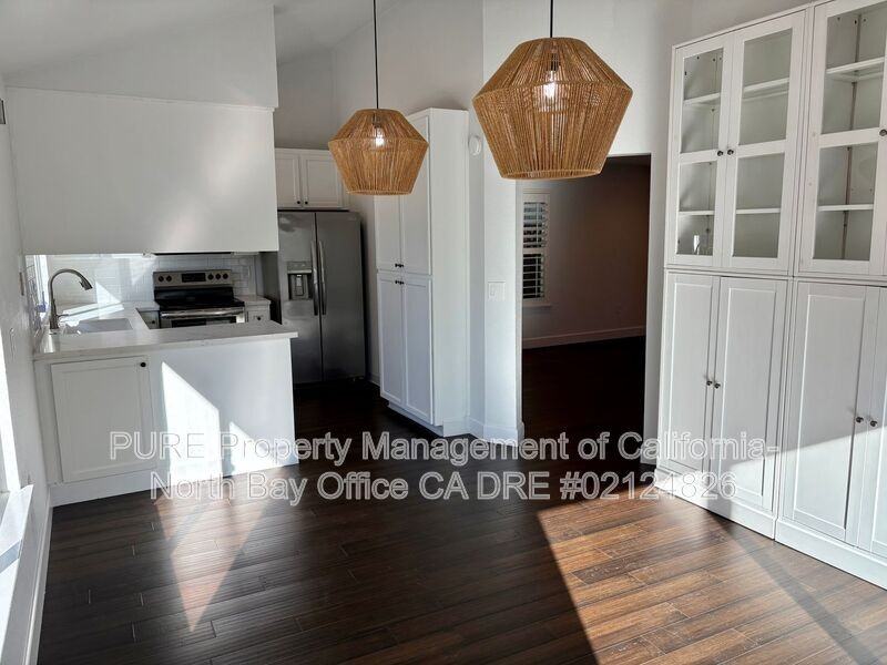 104 Banff Way - Photo 7 of 22