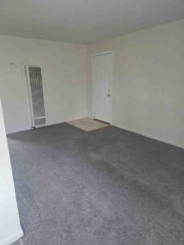 35505 E Michigan Ave - Photo 6 of 10