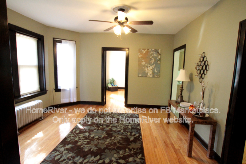 10928 S Vernon Ave #3W - Photo 2 of 7