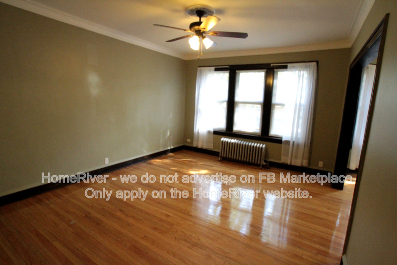 10928 S Vernon Ave #3W - Photo 3 of 7