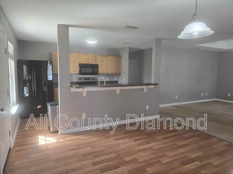 2835 Altha Ave - Photo 4 of 14