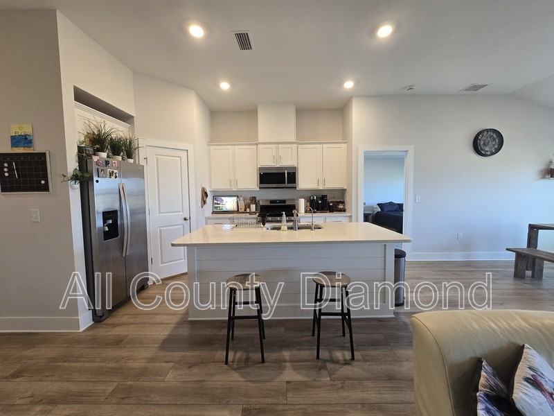 231 Boggy Creek Way - Photo 4 of 21