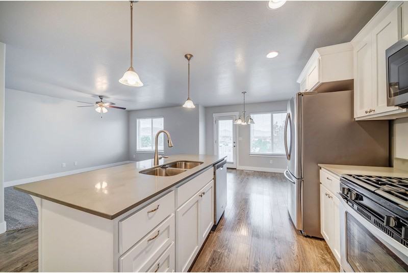 629 N Fall Creek Dr - Photo 6 of 15