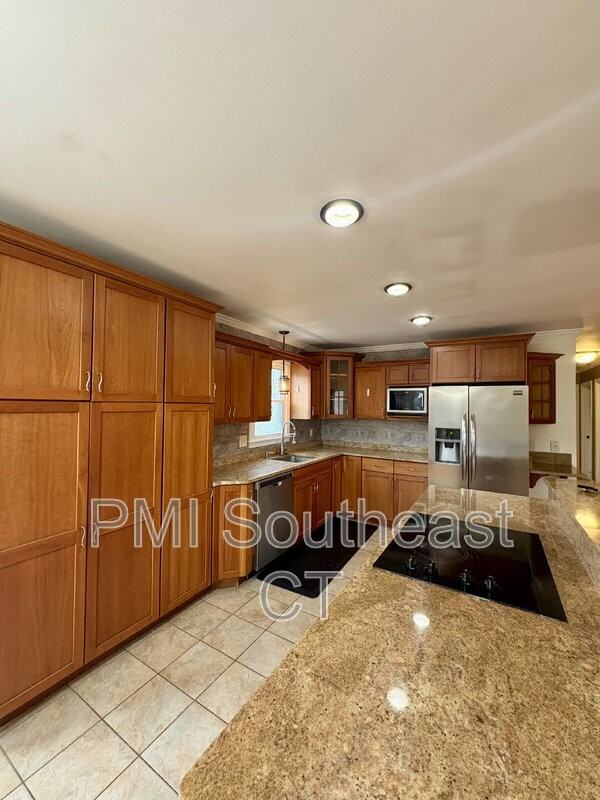 49 Deer Ridge Rd - Photo 6 of 26