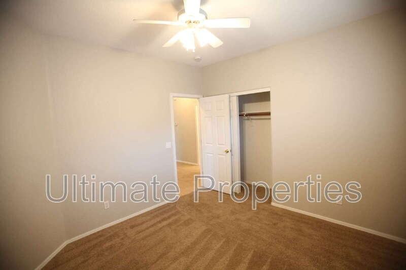 8336 W Pontiac Dr - Photo 7 of 11