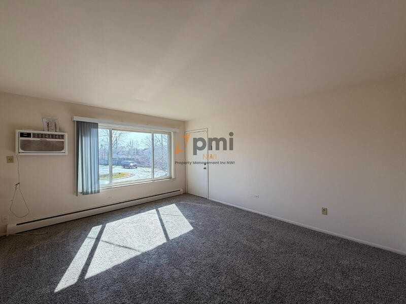 105 Harrington Ave #16 - Photo 3 of 9