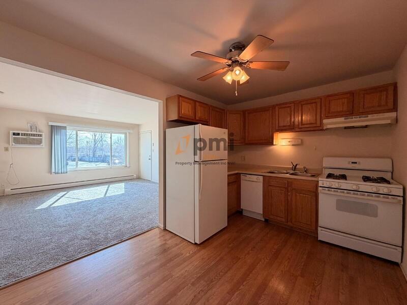 105 Harrington Ave #16 - Photo 4 of 9