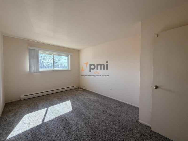 105 Harrington Ave #16 - Photo 5 of 9