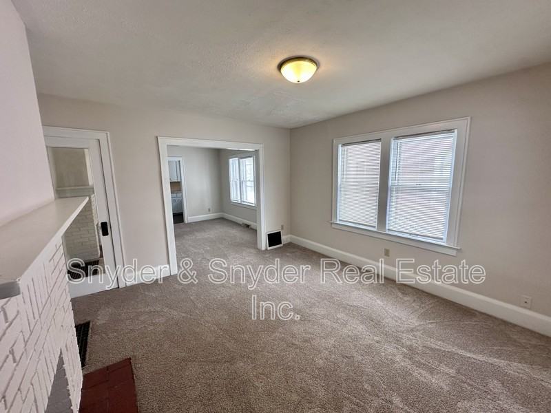 2052 16th St Sw - Photo 4 of 21