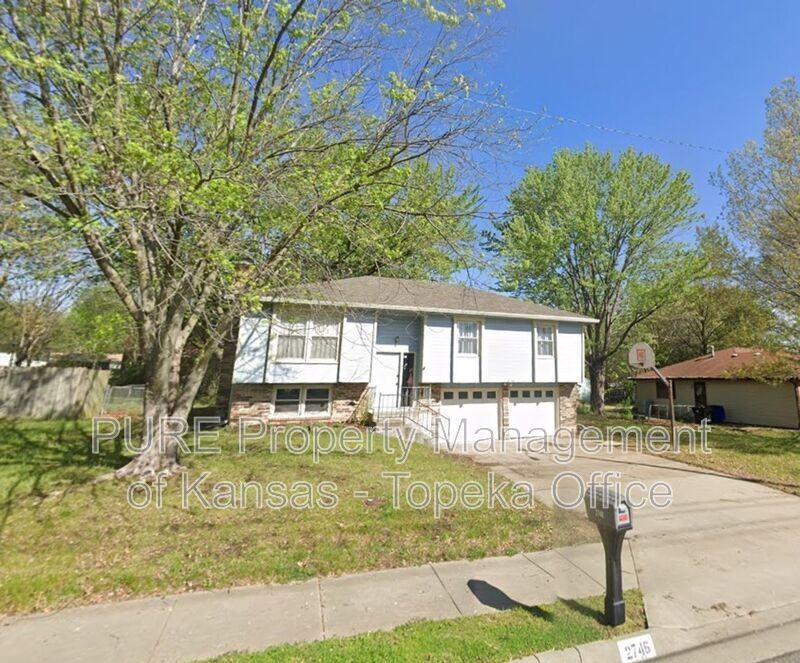 2746 Se Lakeshore Blvd - Photo 2 of 18