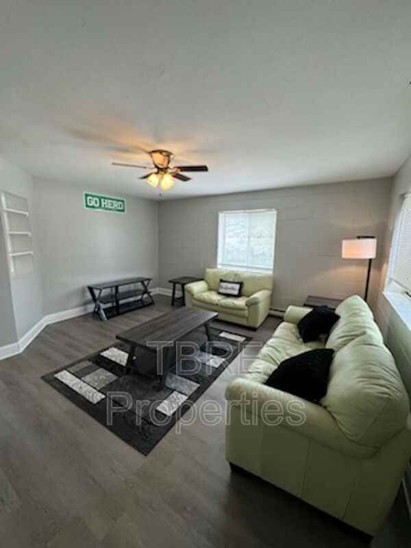 1528 6th Ave #4 - Photo 3 of 7