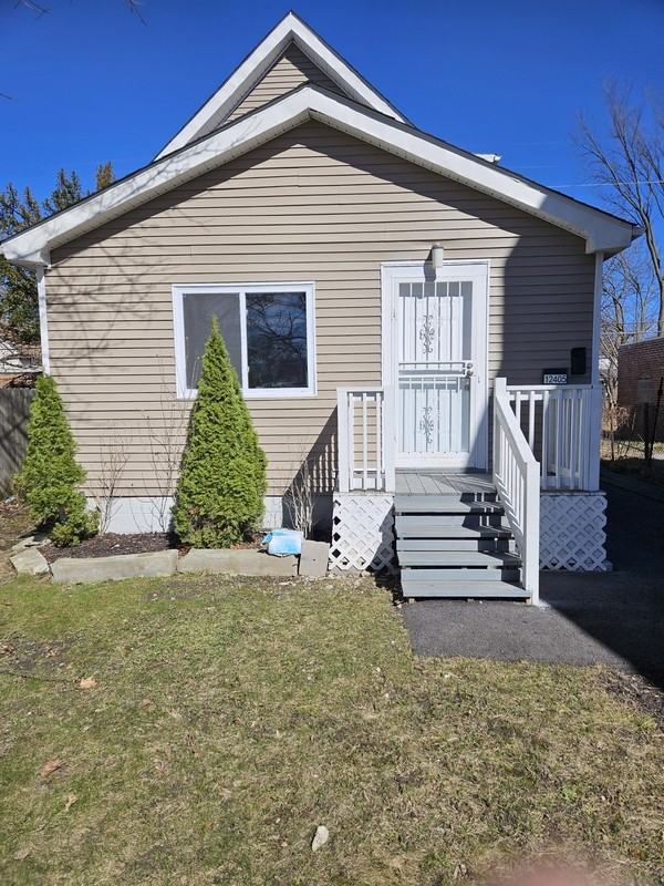 12405 Signet Ave - Photo 2 of 16