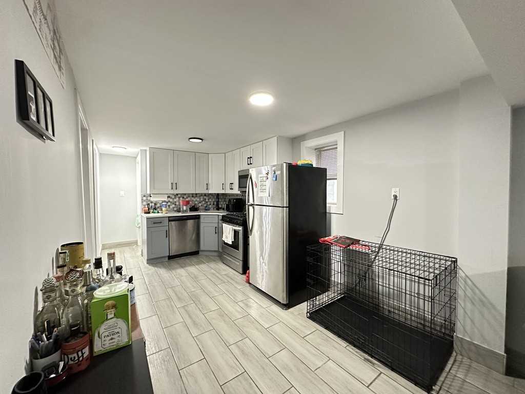 1721 N Mozart St #G - Photo 6 of 21